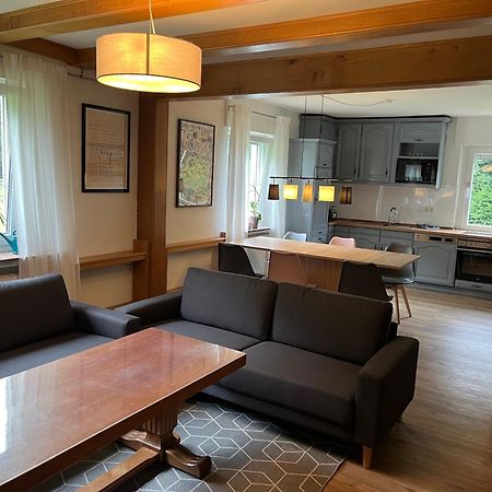Modernisierte Ferienwohnung Im Schoenen Sauerland Meschede Luaran gambar